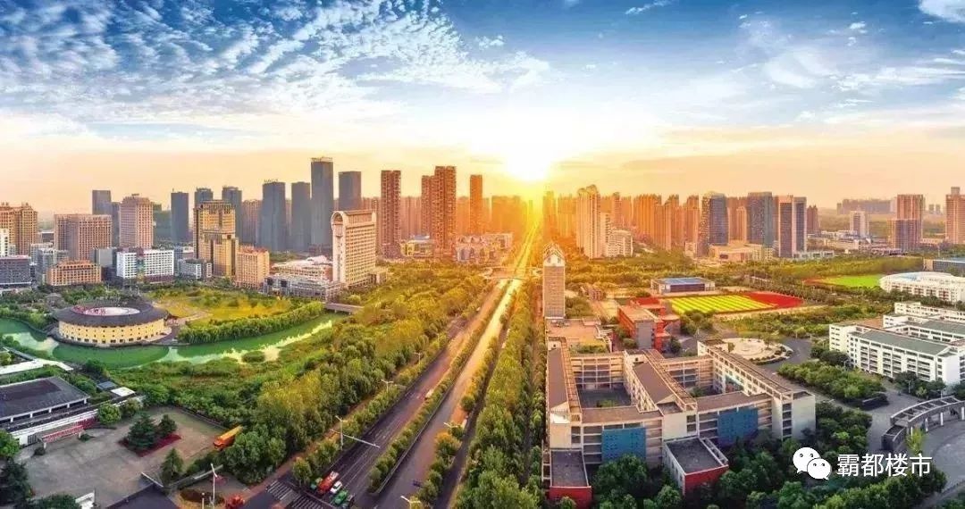 上千組客戶搶買，高新這盤火了！裝修新品馬上開盤！低首付、雙學(xué)區(qū)